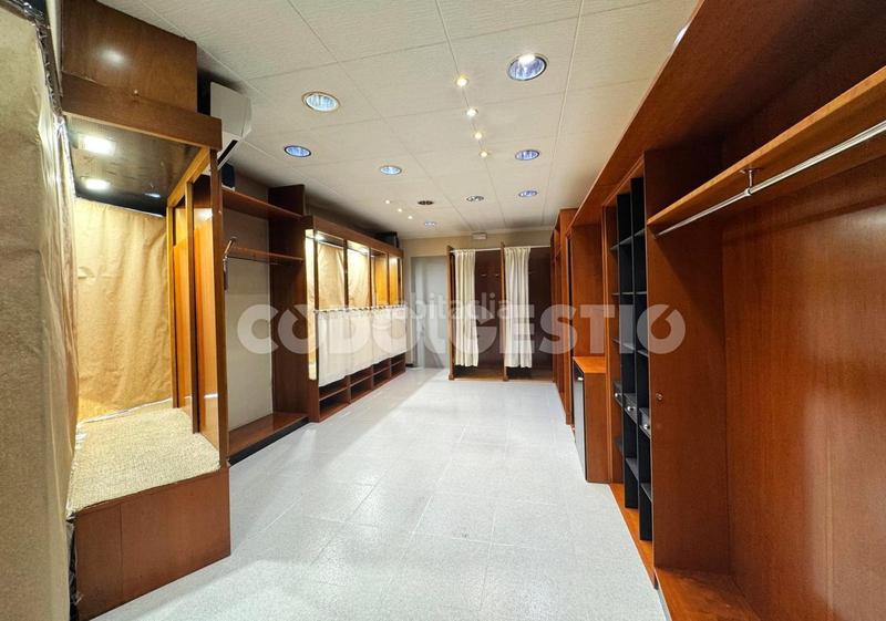 Foto d685aefa-102d-4f91-b0c5-b6f25f9e20c3. Local comercial a Torelló