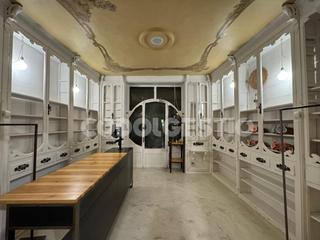 Local commercial  Capsavila. Local en venda apte per habitatge