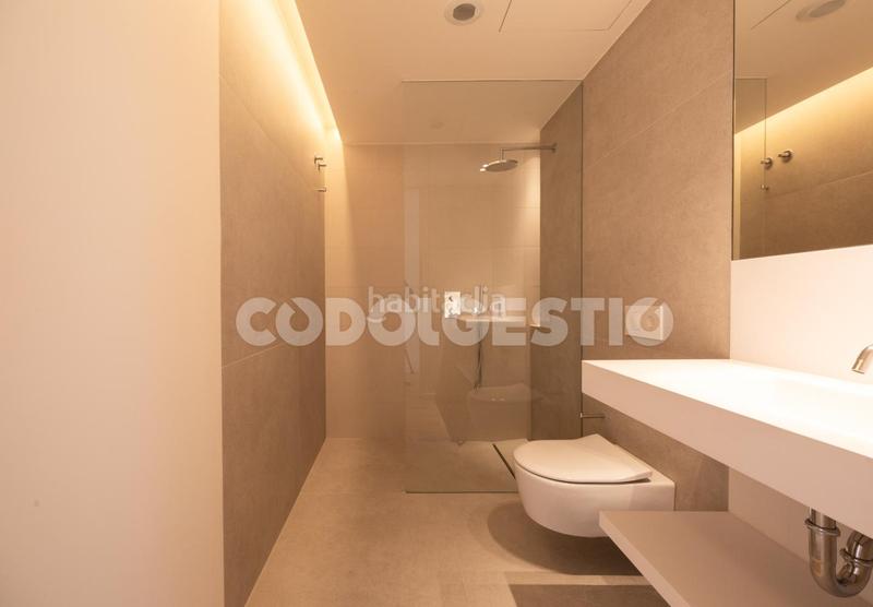 Foto ba36432c-2c27-4a3b-aad2-101e06e71517. Pis a Centre Vic