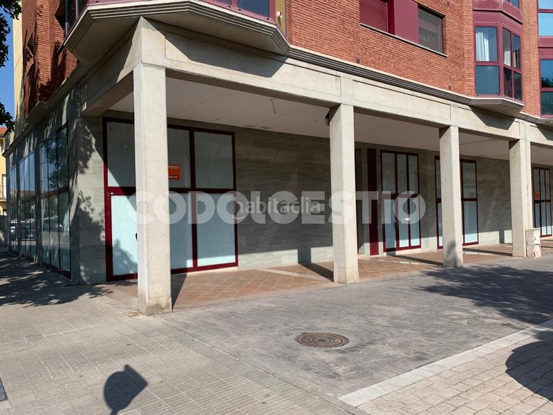 Foto a021a3e3-09b9-47ab-a805-92684a74007b. Local comercial a Manlleu
