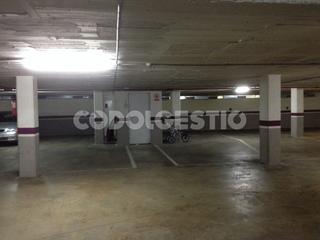 Autoparkplatz  Àngel guimerà. Plaça daparcament en venda a manlleu