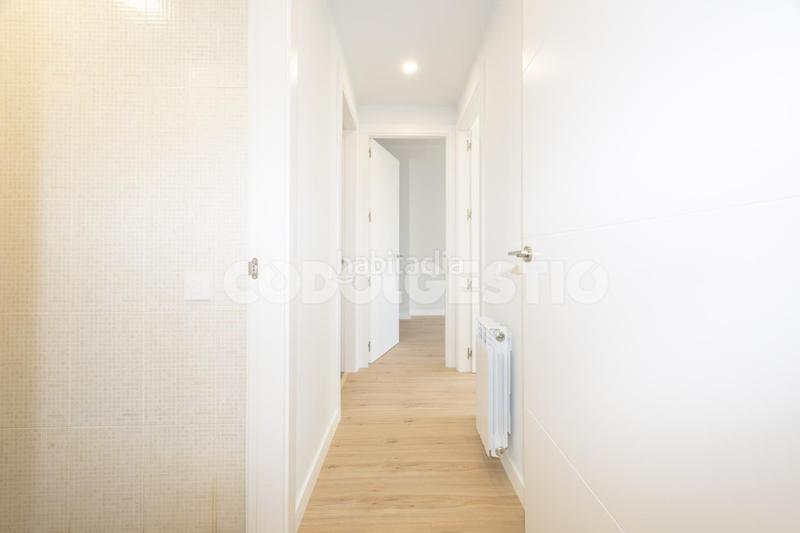 Foto 97ed0d30-22c6-49df-9db6-9e3452879c77. Pis a Balenyà