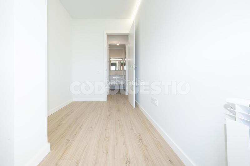 Foto f3474f8e-8b4c-4ddd-8499-3d36f4c36ac7. Pis a Balenyà