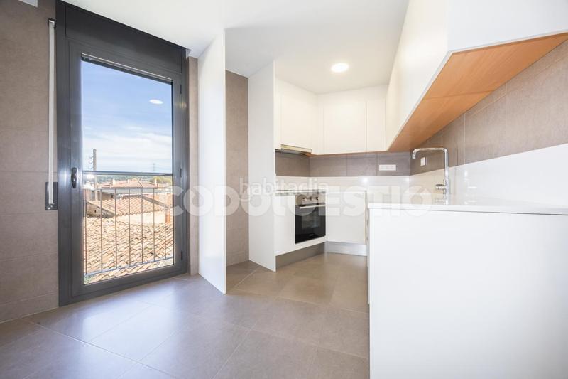 Foto a1e7d8ef-5de3-4030-b940-d19a1c198ccb. Pis a Balenyà