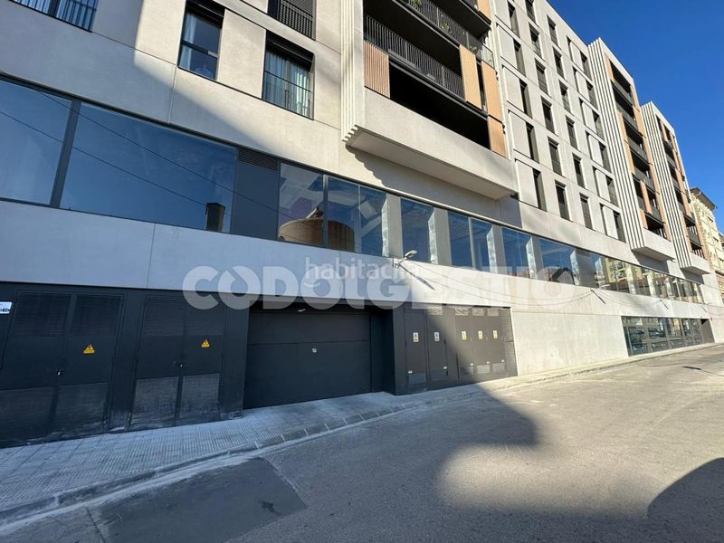 Foto c44f4ba4-adc2-45e2-854a-67d5de58dd8f. Local comercial a Centre Vic