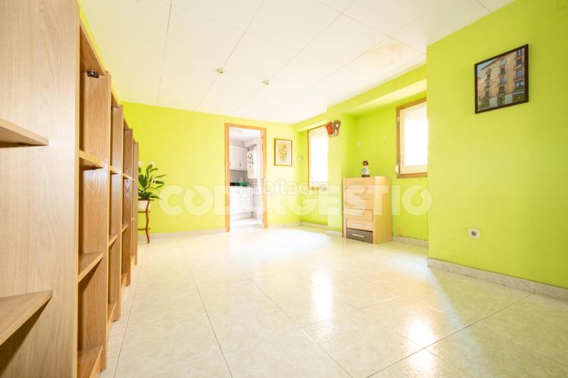 Foto f57af07a-136a-405e-8857-48d74a9214e8. Pis a Torelló