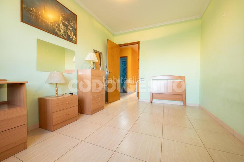 Foto e880f1ad-f125-4466-9f01-9e08a4c2b50e. Flat in Torelló