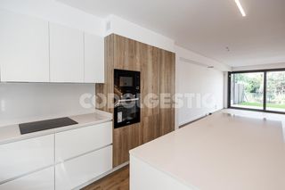 Haus  Puigsacalm. Casa en venda a torelló
