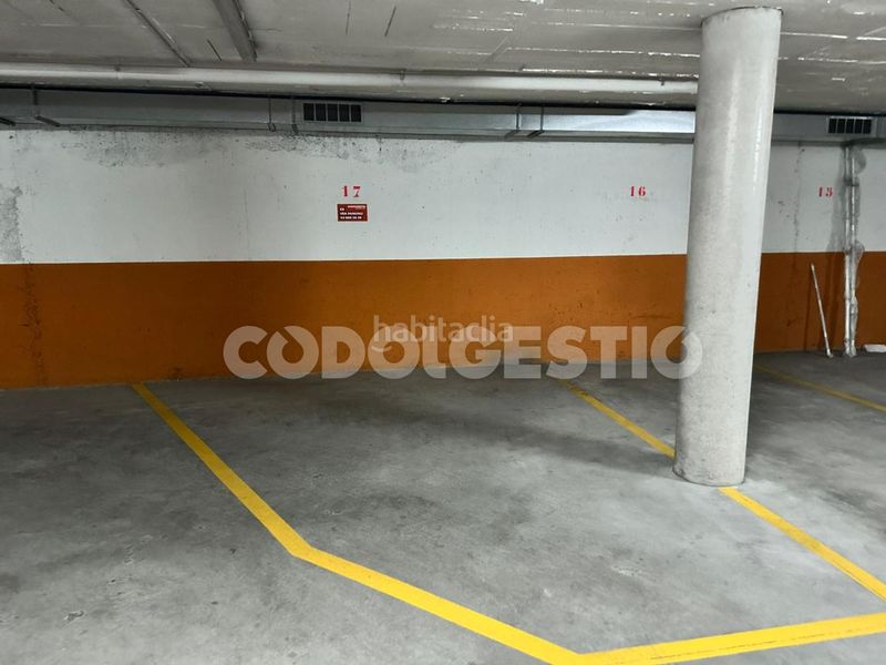 Foto a0bfaa6f-d0e3-4c87-88c9-1725e5ea6f7a. Aparcament cotxe a El Sucre-El Nadal Vic