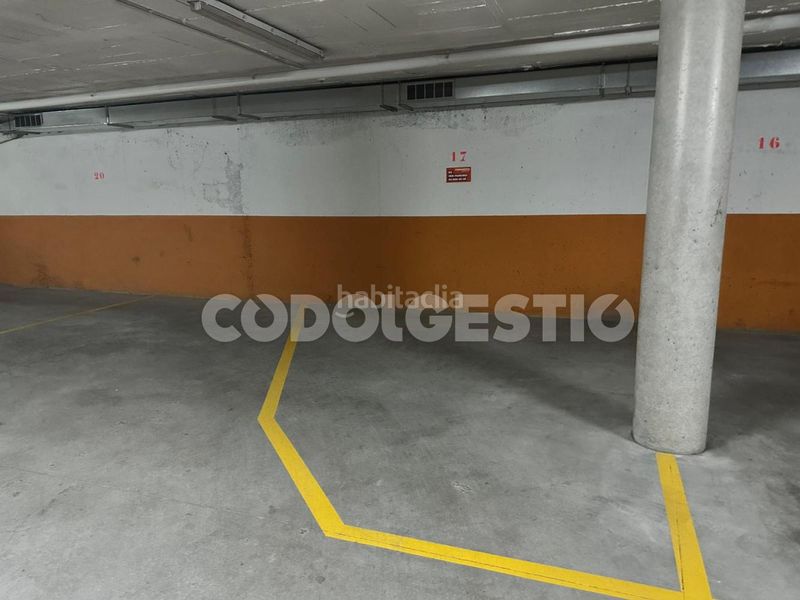 Foto e46099c5-ec48-4092-8f29-971b824c6525. Aparcament cotxe a El Sucre-El Nadal Vic