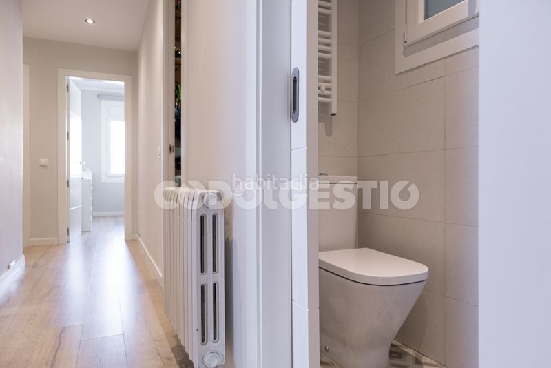 Foto 474aa9b3-c7e5-41cf-840a-3c776b3d1a82. Pis a Centre Vic