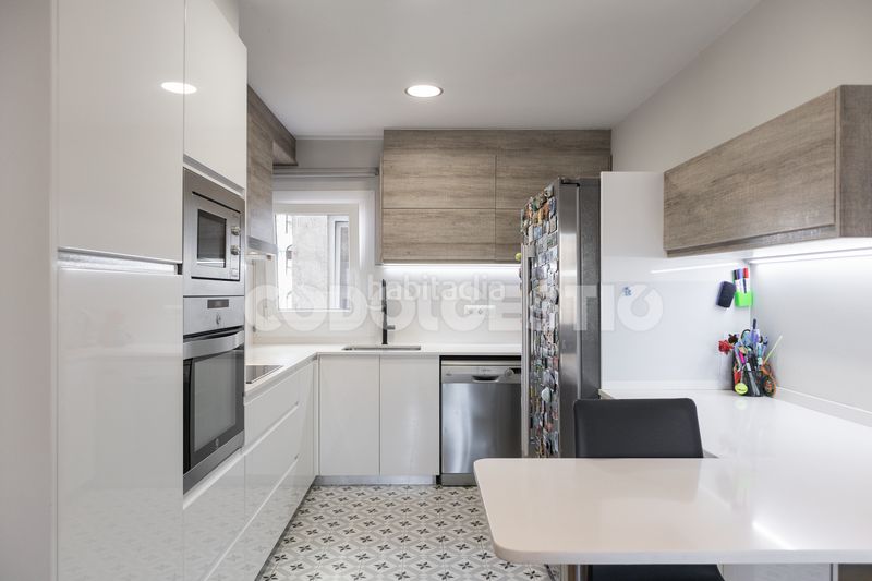 Foto 9456db1e-8a5e-4412-8e6b-b3e174d1af9b. Pis a Centre Vic