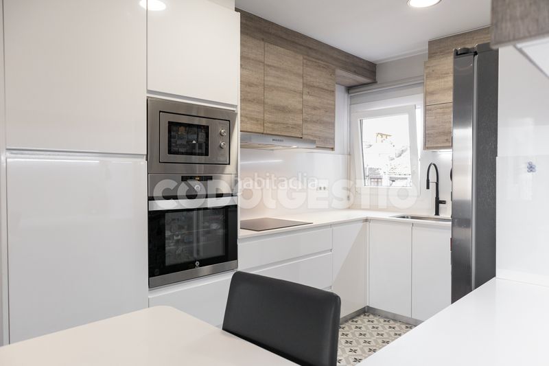 Foto b15094ba-7d27-41a7-b27b-bb653ceec2db. Pis a Centre Vic