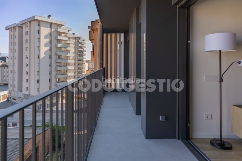 Foto 52eb4e44-c965-4a24-b236-617117e50e58. Piso espectacular pis en venda a ! en Centre Vic