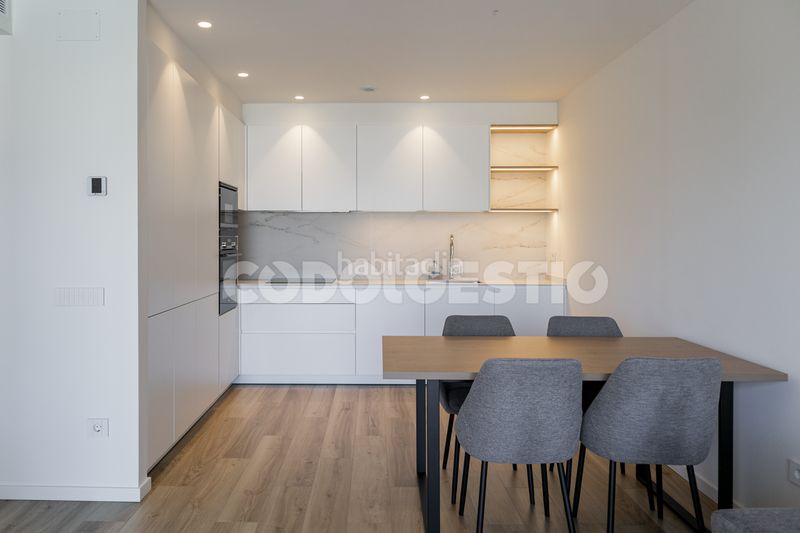 Foto e7e7ebf7-fca6-4fb9-ab41-9b33b44c22a7. Piso espectacular pis en venda a ! en Centre Vic