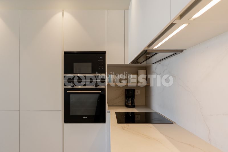 Foto f839d3d5-87e4-49c5-b0ae-d8f9dda55e17. Piso espectacular pis en venda a ! en Centre Vic