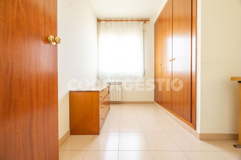 Foto 29fb1b8e-7377-4787-9778-f514bc6b3e2f. Pis a Estadi-Santa Anna Vic