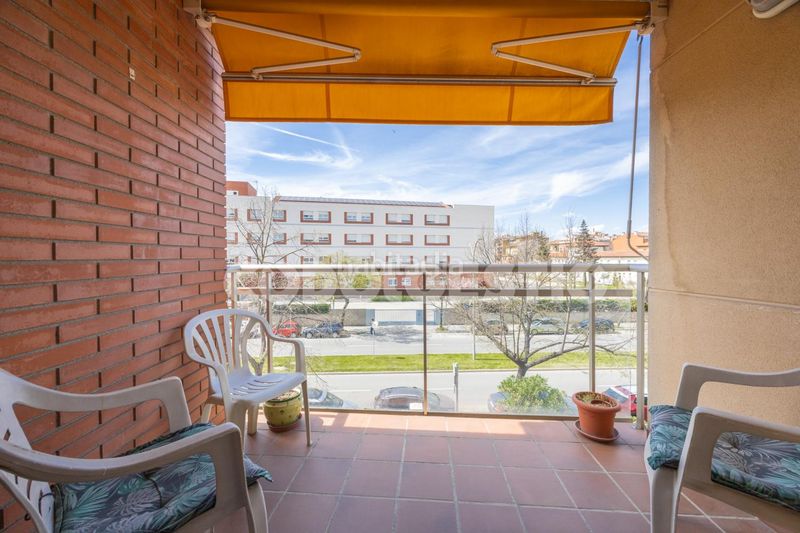 Foto 774b392b-cca2-4252-bcb8-36f65f7739d8. Pis a Estadi-Santa Anna Vic