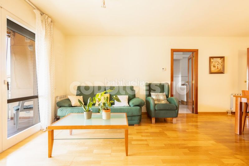 Foto c0dbe6c1-e082-4c5f-9fa1-84afe6769ff4. Pis a Estadi-Santa Anna Vic