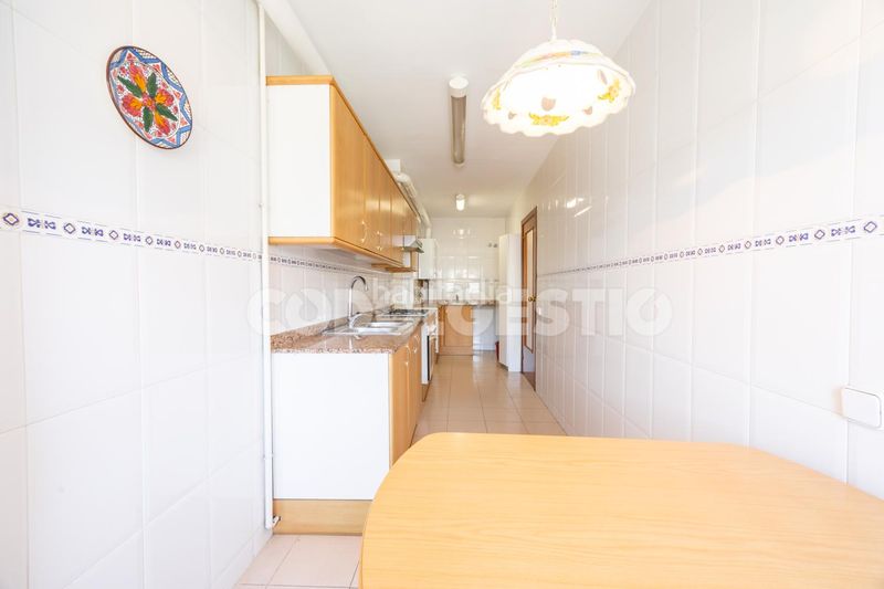 Foto a925f072-edbc-407a-946c-d69716c081aa. Pis a Estadi-Santa Anna Vic