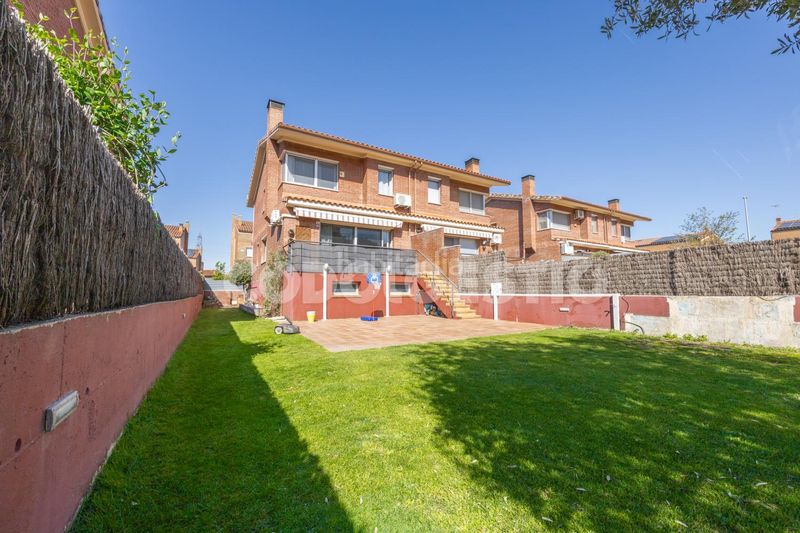 Foto 2af394cf-b6eb-4a08-9fe1-ff20e1533b7b. Casa a Centre Vic