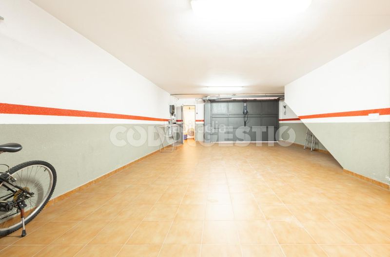 Foto 86555ced-1979-479d-ae1e-d4b9dfad392f. Casa a Centre Vic