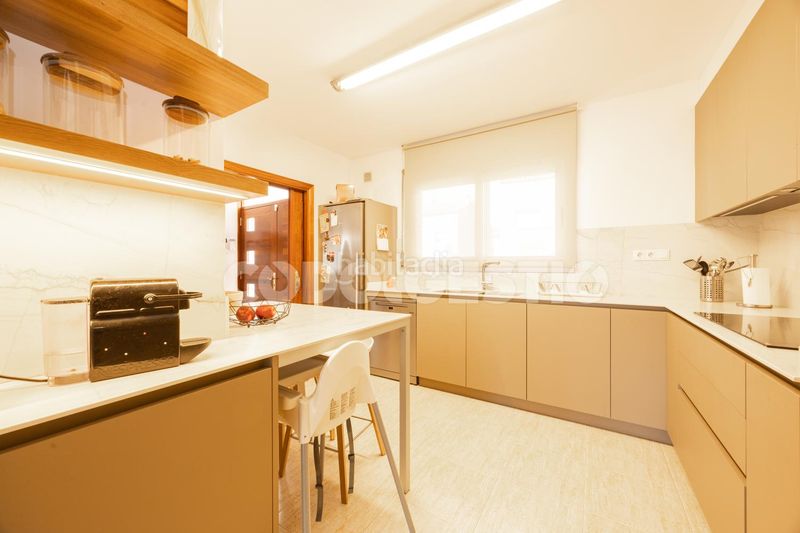 Foto 941a7132-0ab0-4069-a0ff-5e39d84392d5. Casa a Centre Vic