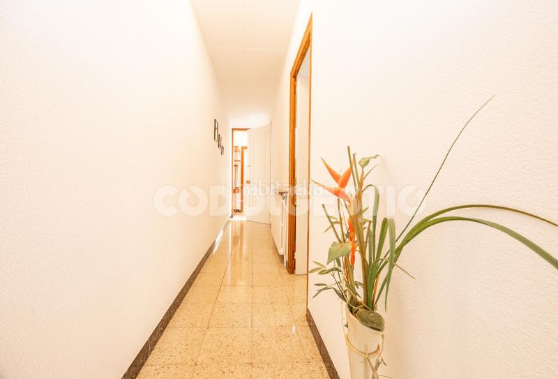 Foto e5bc28eb-b385-4e89-a807-e726ab731b72. Casa a Torelló