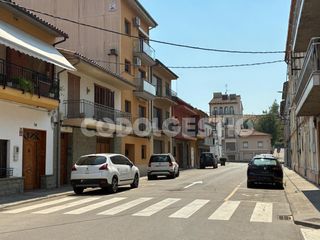 House  Colomer. Casa en venda a torell�