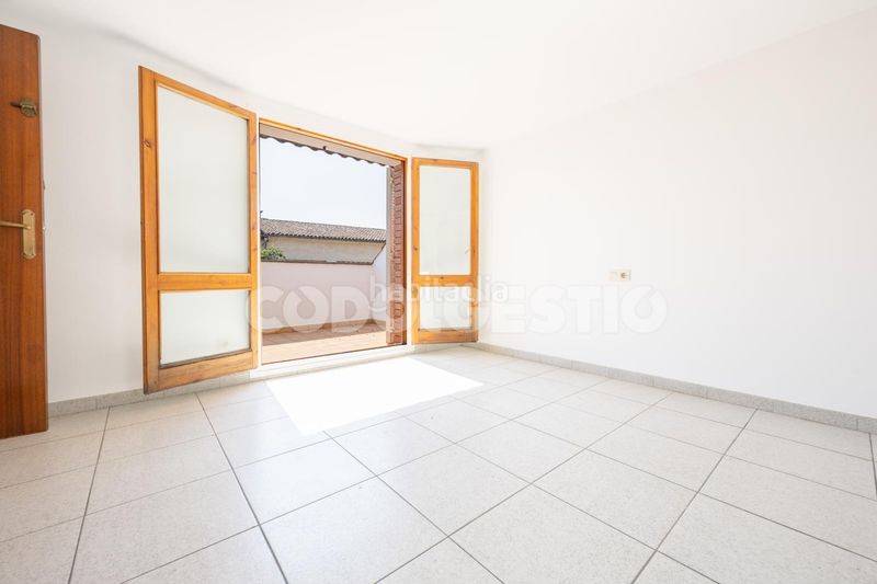 Foto 02fc08b3-aec2-40b5-82a6-5591f88c760e. Casa a Tona