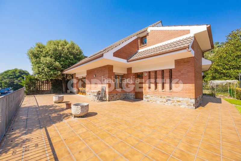 Foto 9957b676-c5df-47b7-ad7e-c95b460825d6. Casa  en venda a en Tona