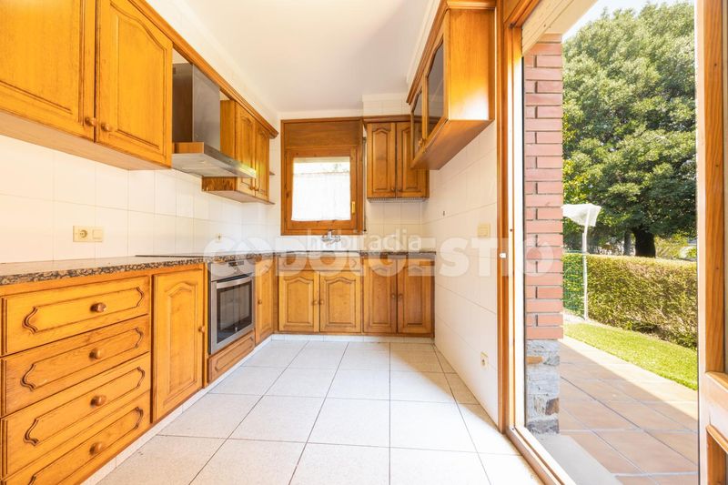 Foto 9f9e76a2-d231-4f32-9109-069a6801e17d. Casa a Tona