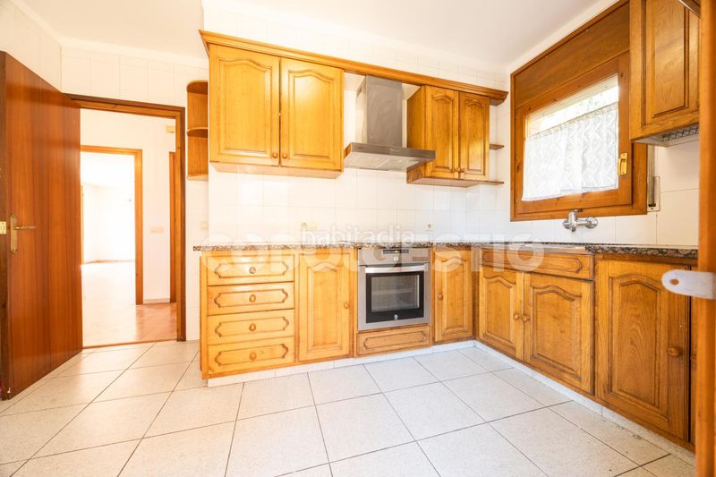 Foto a9ab4095-35e4-4ad2-a004-1db4df4a92d7. Casa a Tona