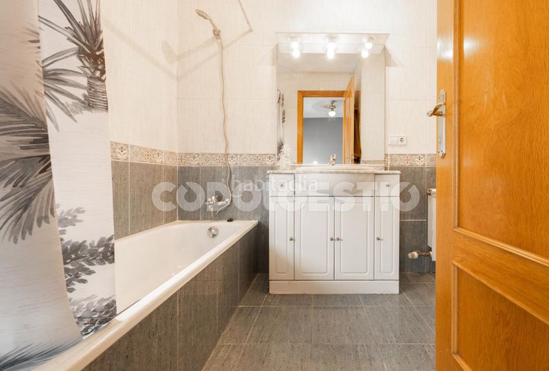 Foto d58a5b1b-ab47-4bb5-9336-0aaa32252332. Pis a Manlleu