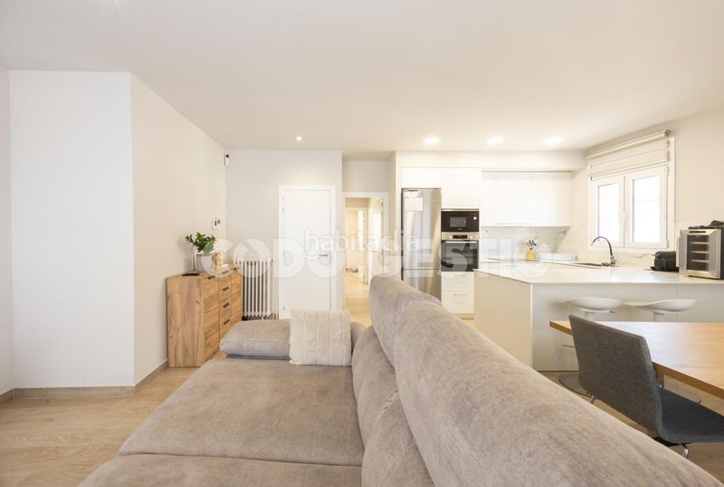 Foto 20e7bd51-d609-4a90-b6eb-6c847c4bd79d. Casa a Manlleu