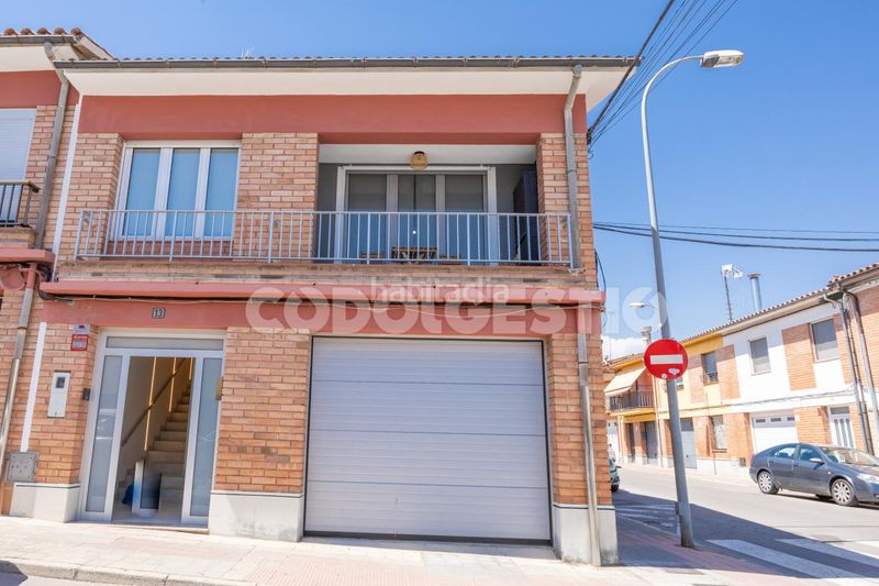 Foto 76b0af0f-93e3-40ca-8afd-14b3c9b7ec18. Casa a Manlleu