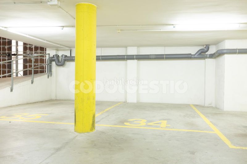 Foto 7cac4ba8-fb4c-4ed1-9431-28462eee4d40. Pis a Centre Vic