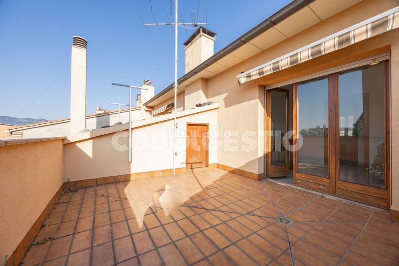Foto dd3a36f8-e819-47d7-9d5f-1f449249f8da. Casa a Torelló