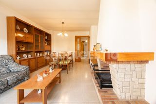 Haus  Cadí. Casa en venda a torelló