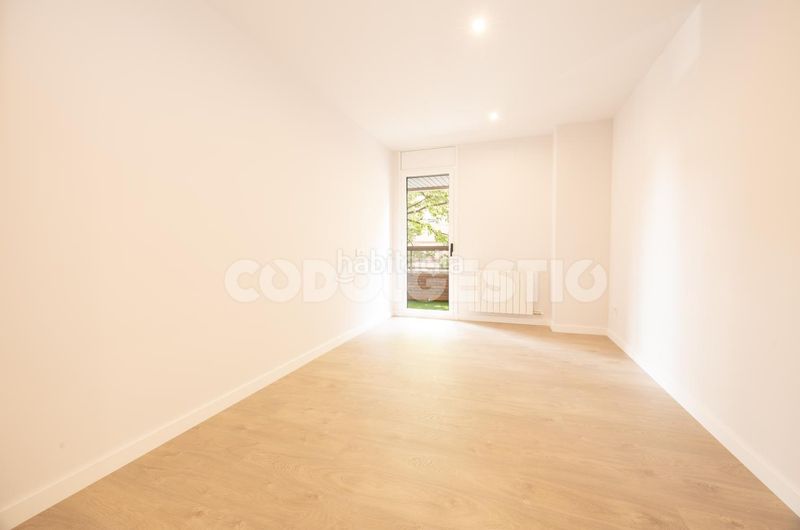 Foto 76db8feb-d8b9-4a98-b8f8-6e1c11c85ca1. Pis a Nord Vic