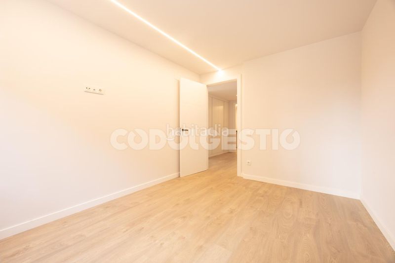Foto a8a3235d-2b90-4d79-a12c-0574e25d12d5. Pis a Nord Vic