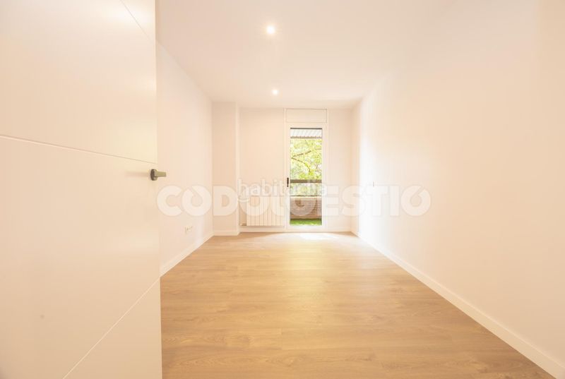 Foto e063e8c1-a6ff-44a7-bb2d-19d2648240ce. Pis a Nord Vic