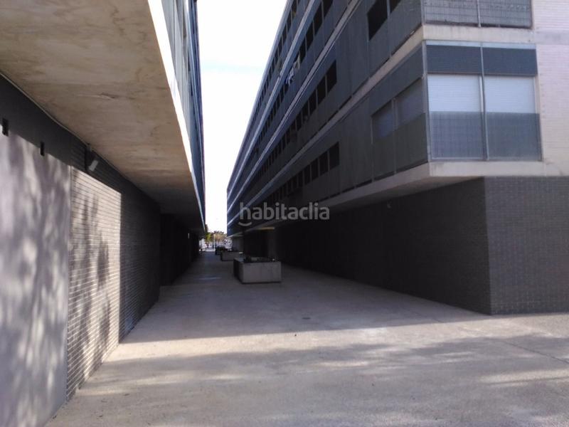 Foto 223267b2-ac7c-486d-b656-535c7a1a8d4e. Rent business premise in Centro Ciudad Paterna