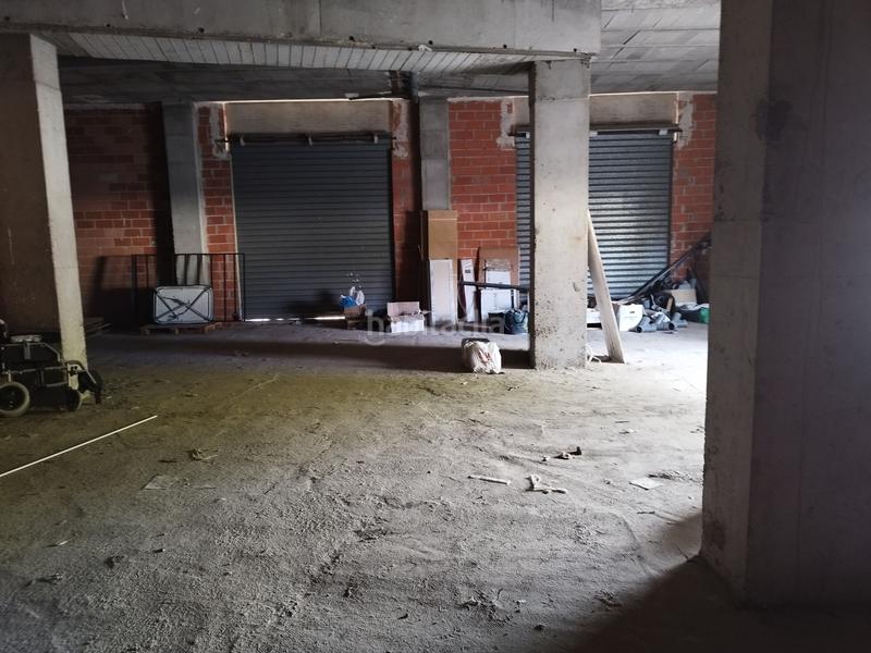 Foto f3306e76-c58a-4b5d-9435-232f0a2c06a7. Locale commerciale in Parc Central Paterna