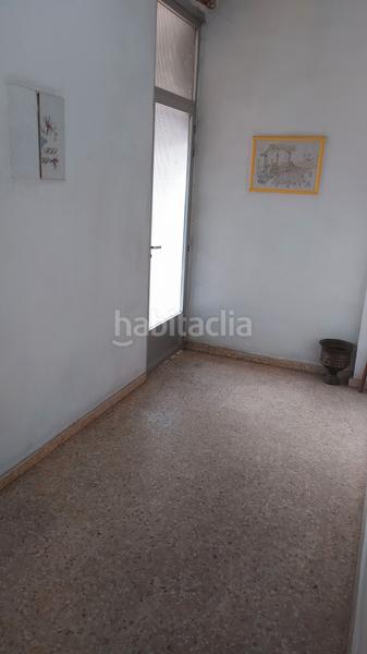 Foto baa67ce1-5e61-4fe0-b0b9-00e3b9f5da90. Local comercial  en benicalap en Ciutat Fallera Valencia