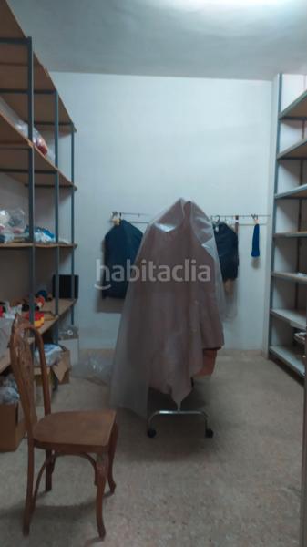 Foto d06cd90d-114c-421c-b9a7-6b760a9b06c8. Local comercial  en benicalap en Ciutat Fallera Valencia