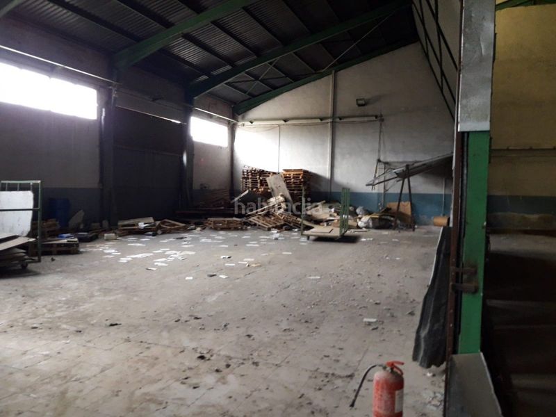 Foto 169b1eda-7c4a-4ee9-a79e-3366fc0c1213. Rent business premise in Bocairent