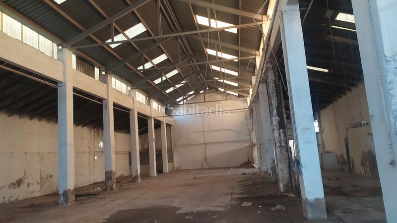 Foto 0dd4ad06-fd53-40d5-9e56-7809766b53f0. Fabrikhalle in Polígono del Aeropuerto Manises