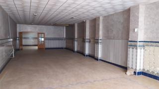 Local Comercial a Aldaia. Local que se podría hacer cambio de uso a vivienda.