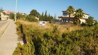 Terreny residencial a Urbanizaciones. Agua y luz a pie de parcela.  para hacer chalets o adosados.   e
